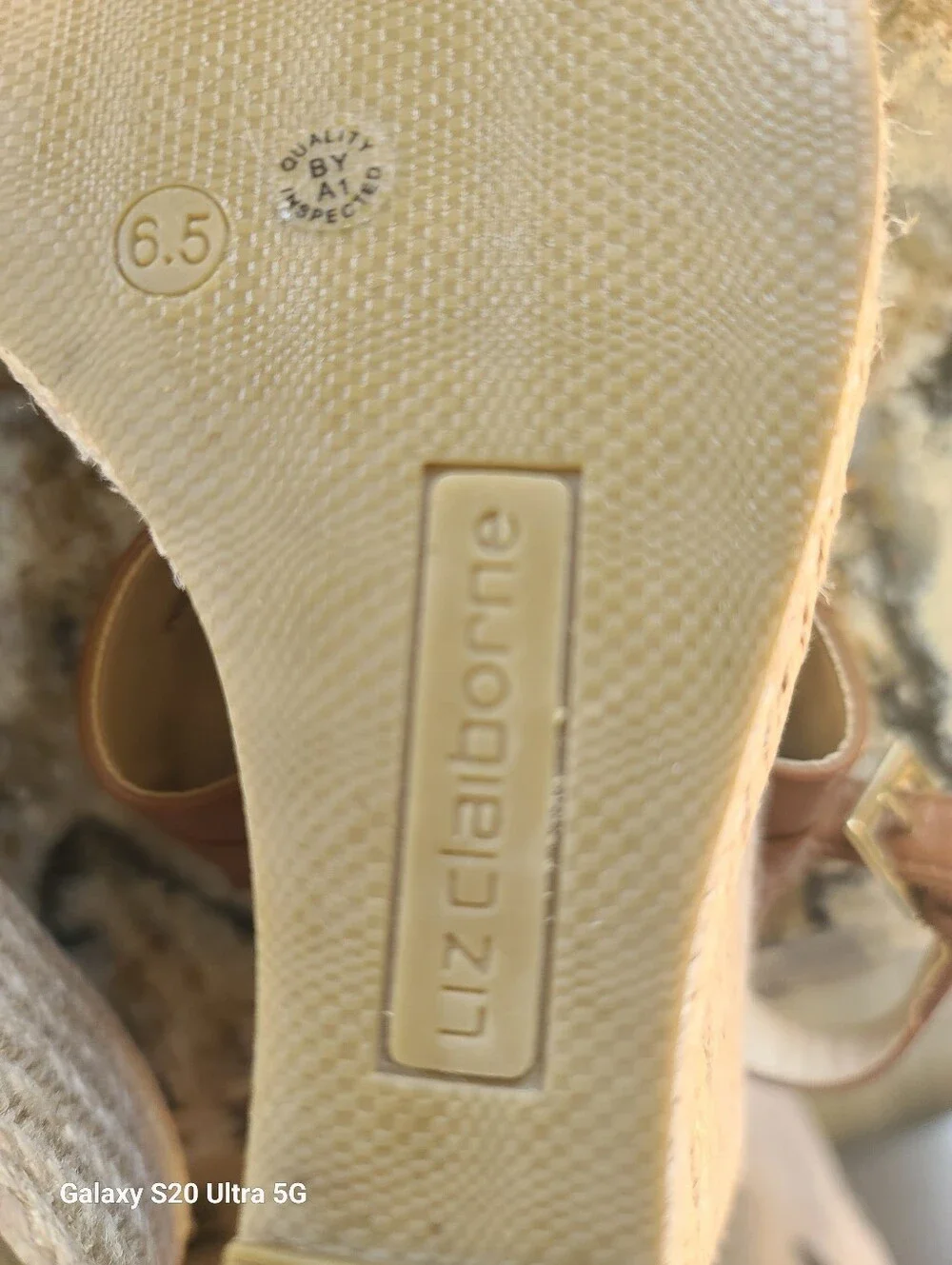 Liz Clairborne Alton Espadrille Wedge Sandals with Gold Accent - Women Size 6.5